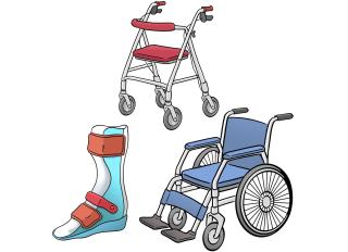 Rollator, Rollstuhl und Beinorthese.