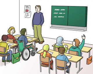 Klassen-Raum Lehrer steht vor der Tafel und unterrichtet Schulklasse. Schüler sitzen an Tischen mit Blick zum Lehrer.