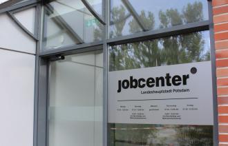 Eingangsbereich Jobcenter Potsdam.