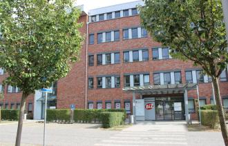 Außenansicht der Agentur für Arbeit Potsdam.